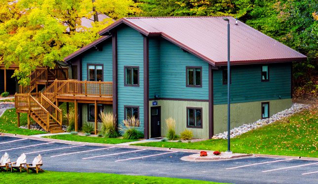 Easy access to the pool. Michigan inn and lodge