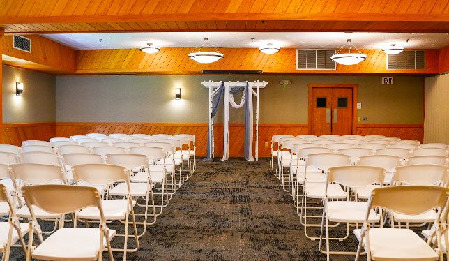 michigan-inn-and-lodge-pool Michigan inn and lodge