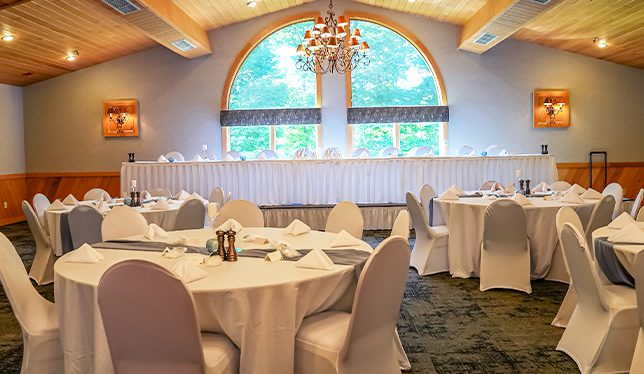 michigan-lodges-the-lodge-interior