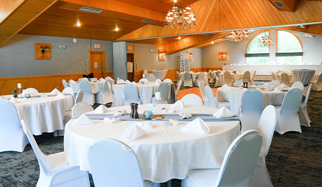 michigan-lodges-the-lodge-interior