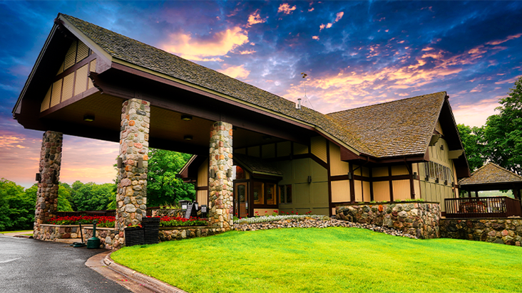 Michigan inn and lodge